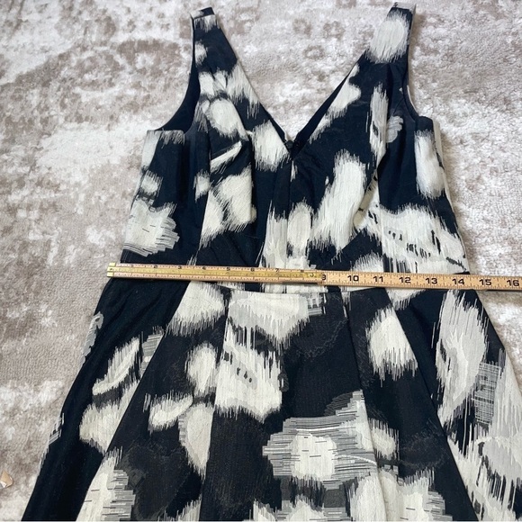 VERA WANG dress JACQUARD BLACK/IVORY FIT & FLARE Sleeveless DRESS~ SZ 8 - Picture 10 of 14